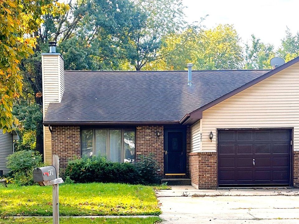 1st image of 921 Edgewood Dr