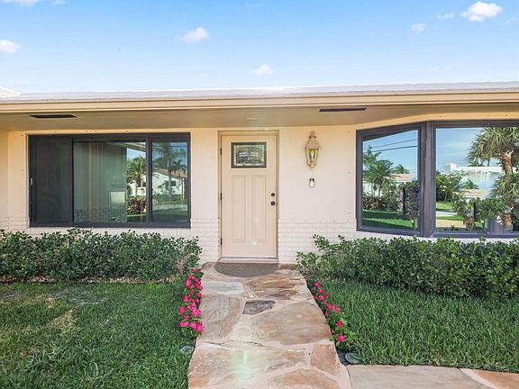 4th image of 4451 NE 25th Avenue