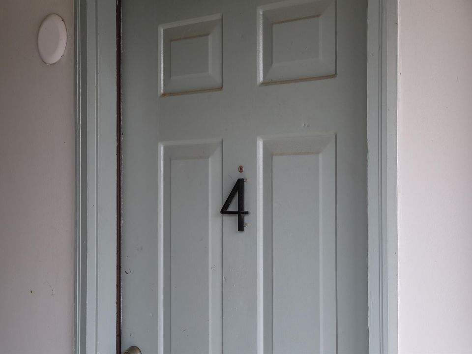 1st image of 2322 Indian Dr #16722531