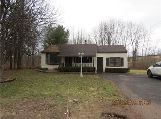 209 County Route 12, Phoenix, NY 13135