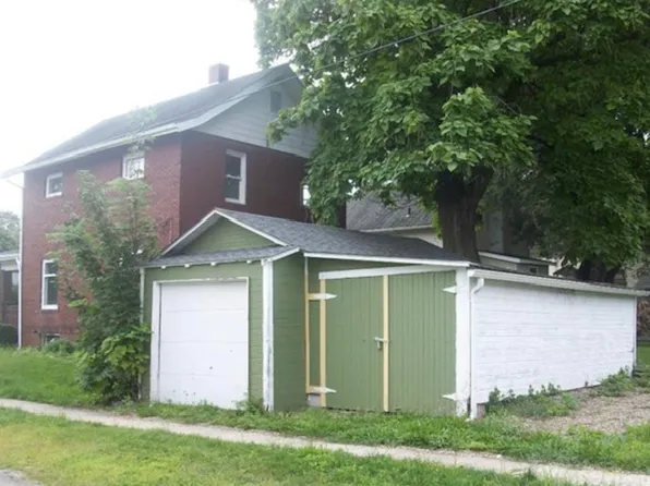 521 Garfield Ave, Orrville, OH 44667