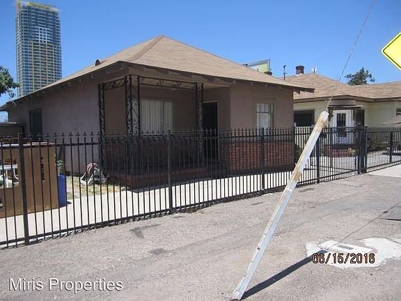 2nd image of 332 19th St