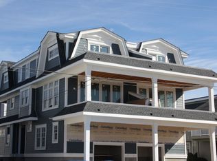 293 67th St, Avalon, NJ 08202