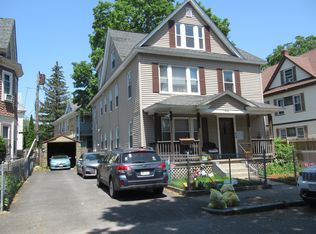 20 Westfield St APT 1, Worcester, MA 01602