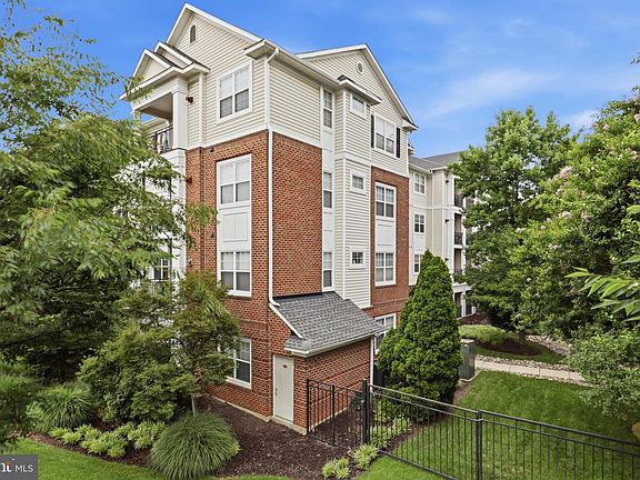 2nd image of 12905 Centre Park Cir APT 412