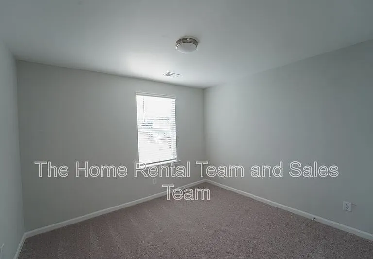 257 Brookline Dr — Photo 16