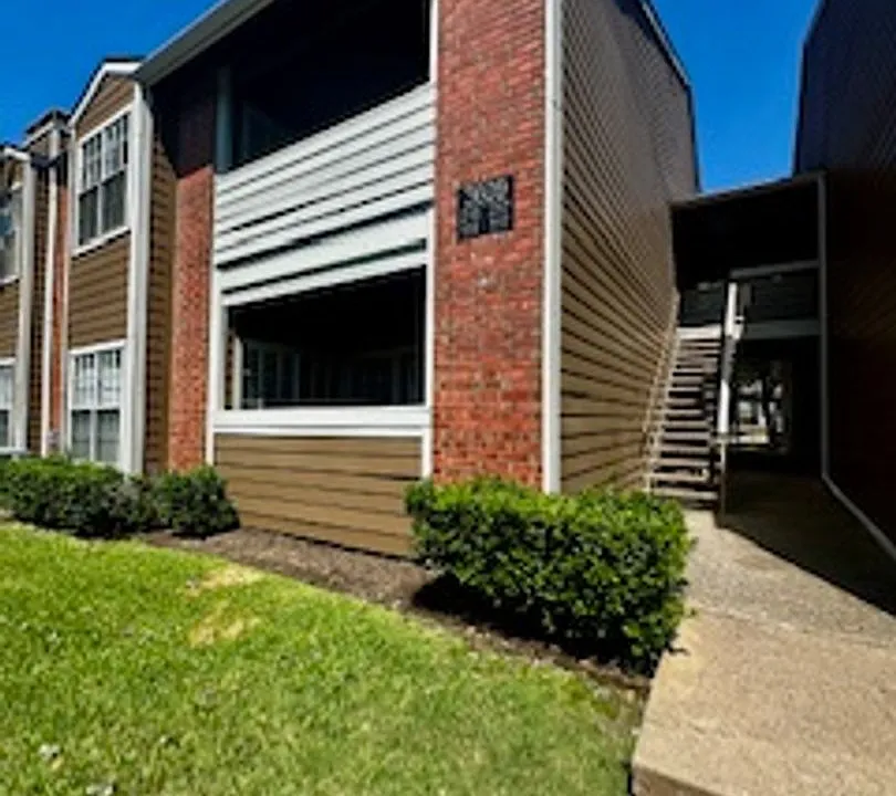 3609 W Northgate Dr #218
