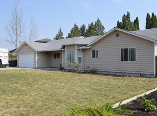 860 SW 24th Ct, Redmond, OR 97756