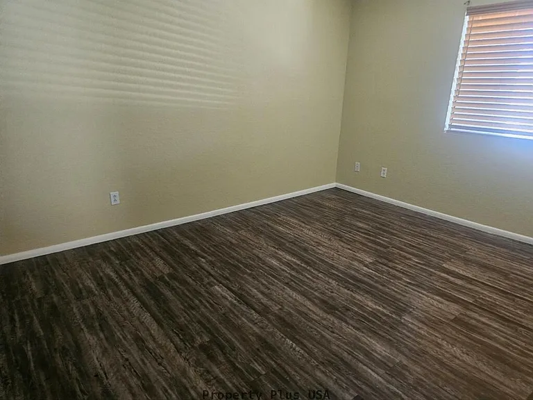 3810 N Maryvale Pkwy #2073 — Photo 8