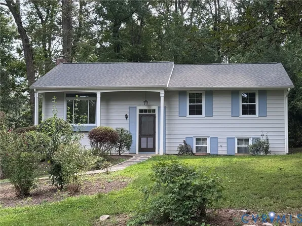 2220 Tuscora Rd, North Chesterfield, VA 23235