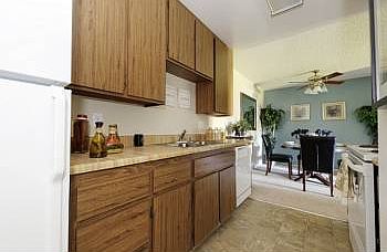 3rd image of 5445 Repecho Dr APT F103