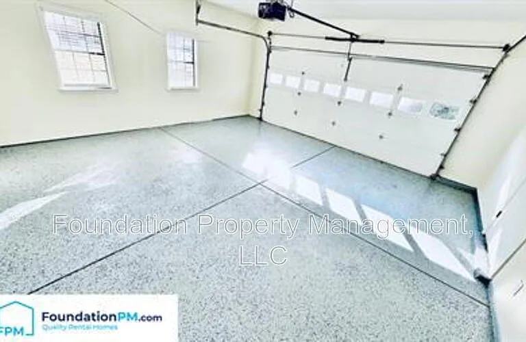 8712 Carrollwood Ln — Photo 26
