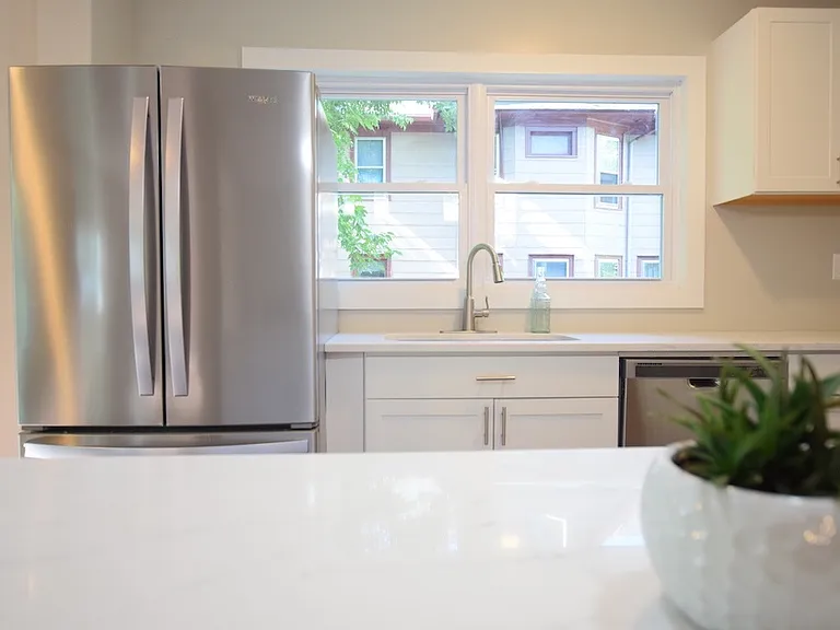 1002 N Aurora St — Photo 129