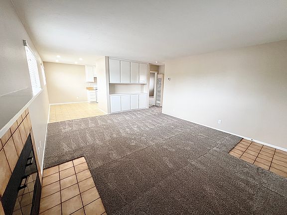 3rd image of 2614 Jefferson St #B