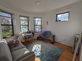 171 Auburn St #7, Cambridge, MA 02139