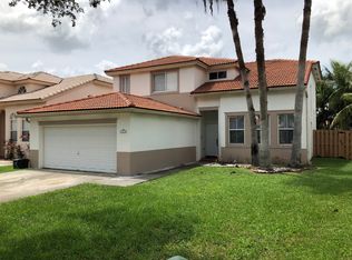 161 W Royal Cove Cir, Davie, FL 33325