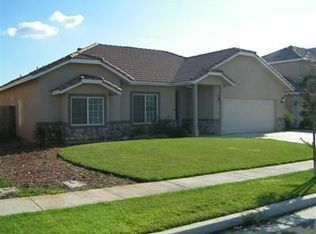 3005 Holt Ave, Sanger, CA 93657