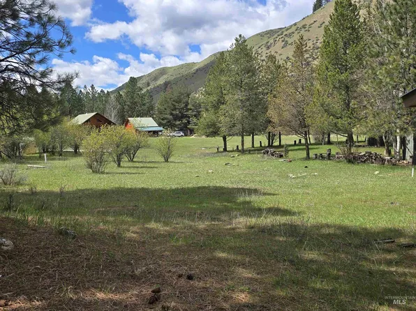 23 Southfork Rd, Garden Valley, ID 83622
