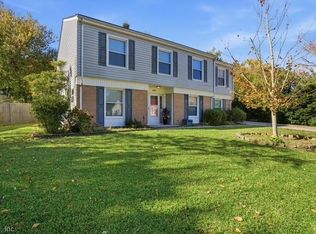 669 Liberty Bell Rd, Virginia Beach, VA 23462