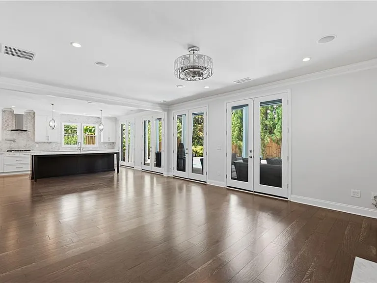 100 Cabots Cove Ct — Photo 17