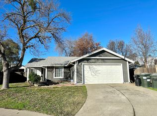 8615 Luciano Ct, Sacramento, CA 95828