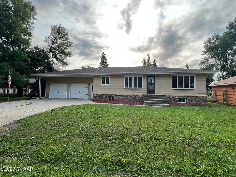 214 5th St N, ND 58212 MLS 23956 Zillow