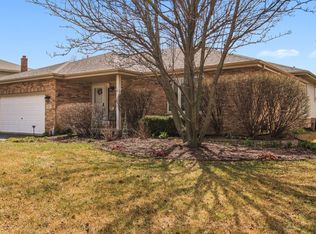887 Spinnaker Dr, New Lenox, IL 60451