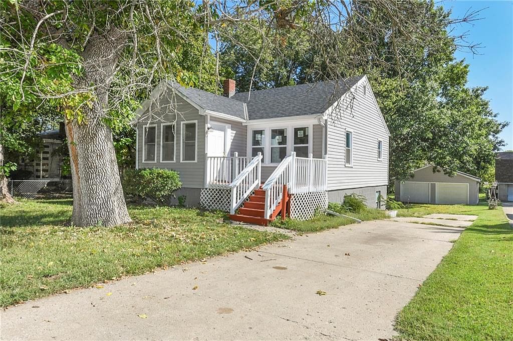 2207 S Ellison Way, Independence, MO 64050 MLS 2456870 Zillow