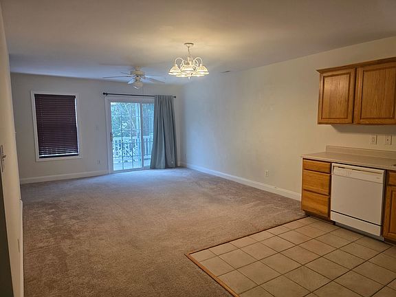 4th image of 108 Heather Glen Cir