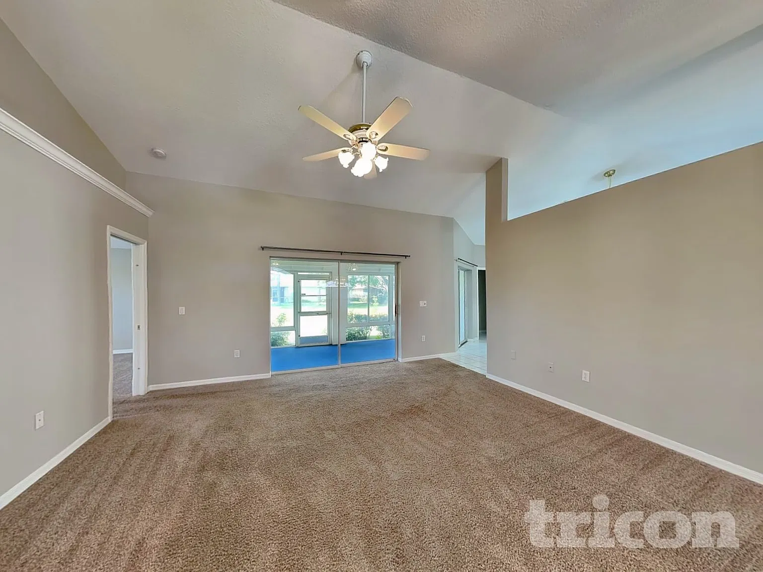 2802 56th Avenue Circle East Bradenton FL — Photo 3
