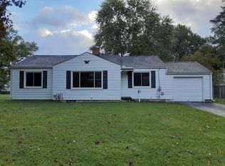 24 Ohio Ave, Poland, OH 44514