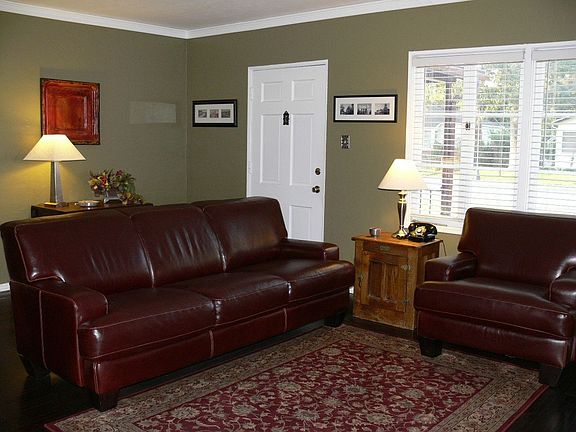 Yet another view of gorgeous LR!