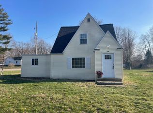 2991 Violet Ave, Muskegon, MI 49442