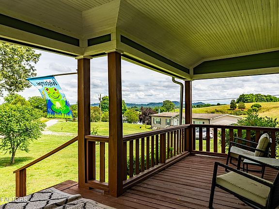 3rd image of 360 Forkners Chapel Rd