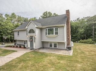 70 Providence St, Mendon, MA 01756