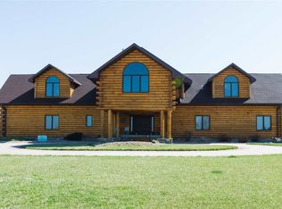 7115 N Blaine Ave, Hastings, NE 68901