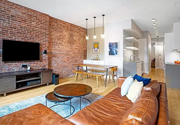 3rd image of 23 10th St #714
