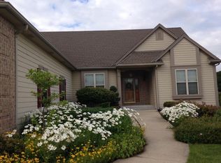 N97W14720 Rimrock Rd, Germantown, WI 53022