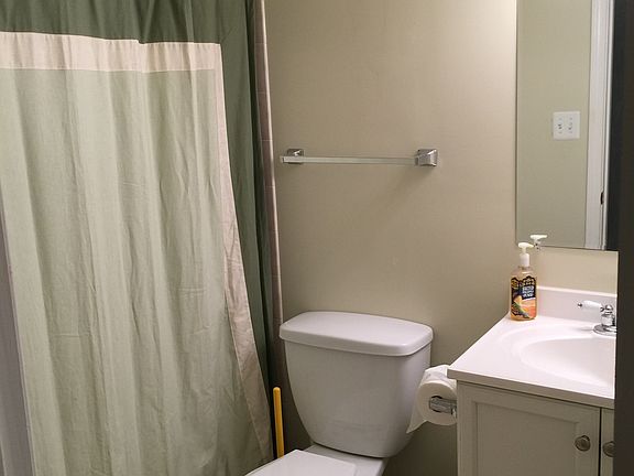 5th image of 14189 Royal Oak Ln