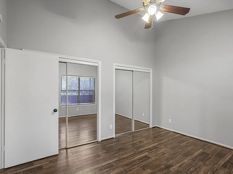 7340 Skillman St #108 — Photo 8