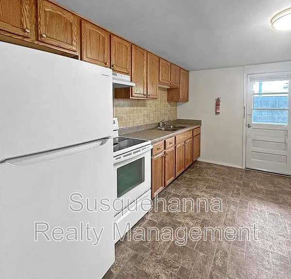 2 Arwin Dr #2 — Photo 8