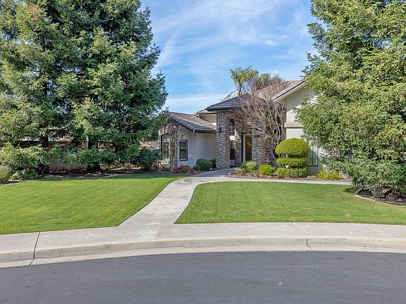4th image of 5136 W Vine Court