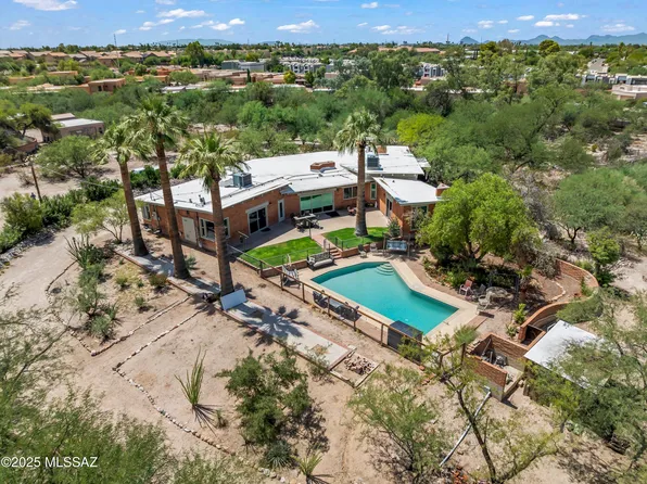 1285 N Speedway Pl, Tucson, AZ 85715