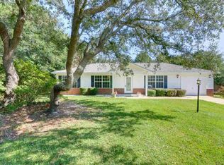 1580 Bal Alex Ave, Gulf Breeze, FL 32563