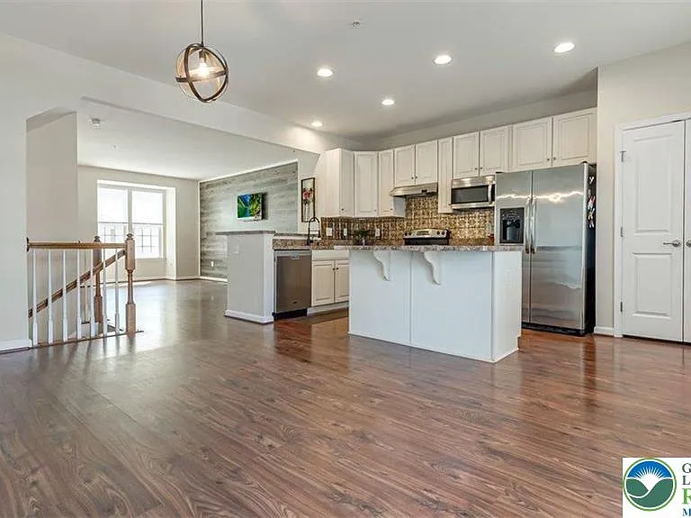 10 White Rose Ln — Photo 11