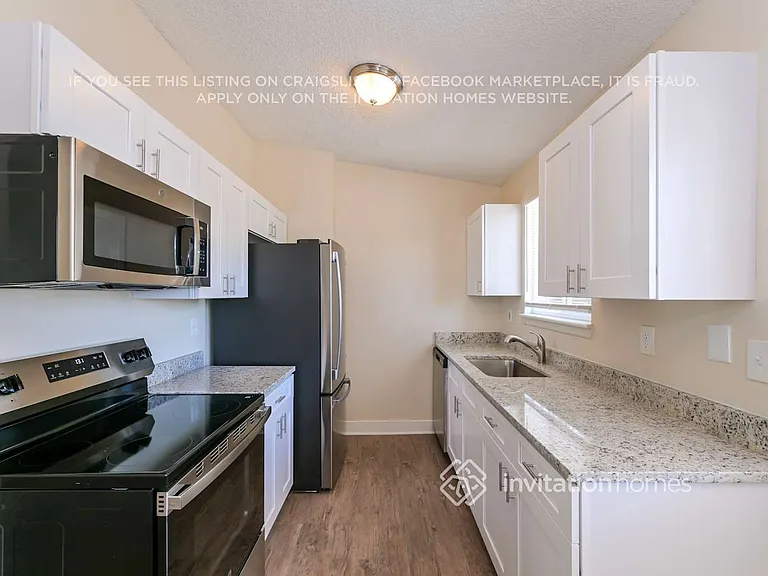 19074 E Mansfield Dr — Photo 7