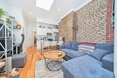 Rented by Living New York