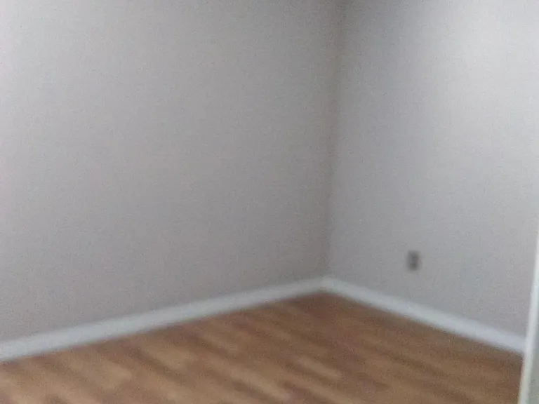 Landon Ln — Photo 6