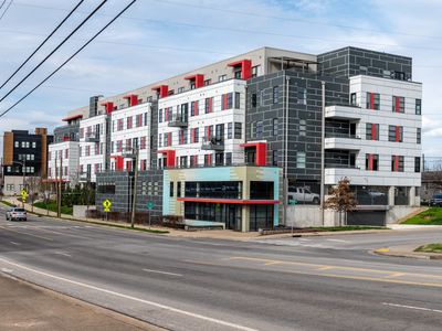 1900 12th Ave S #202, Nashville, TN, 37203