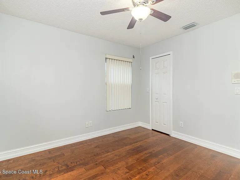 2893 Glasbern Cir — Photo 28